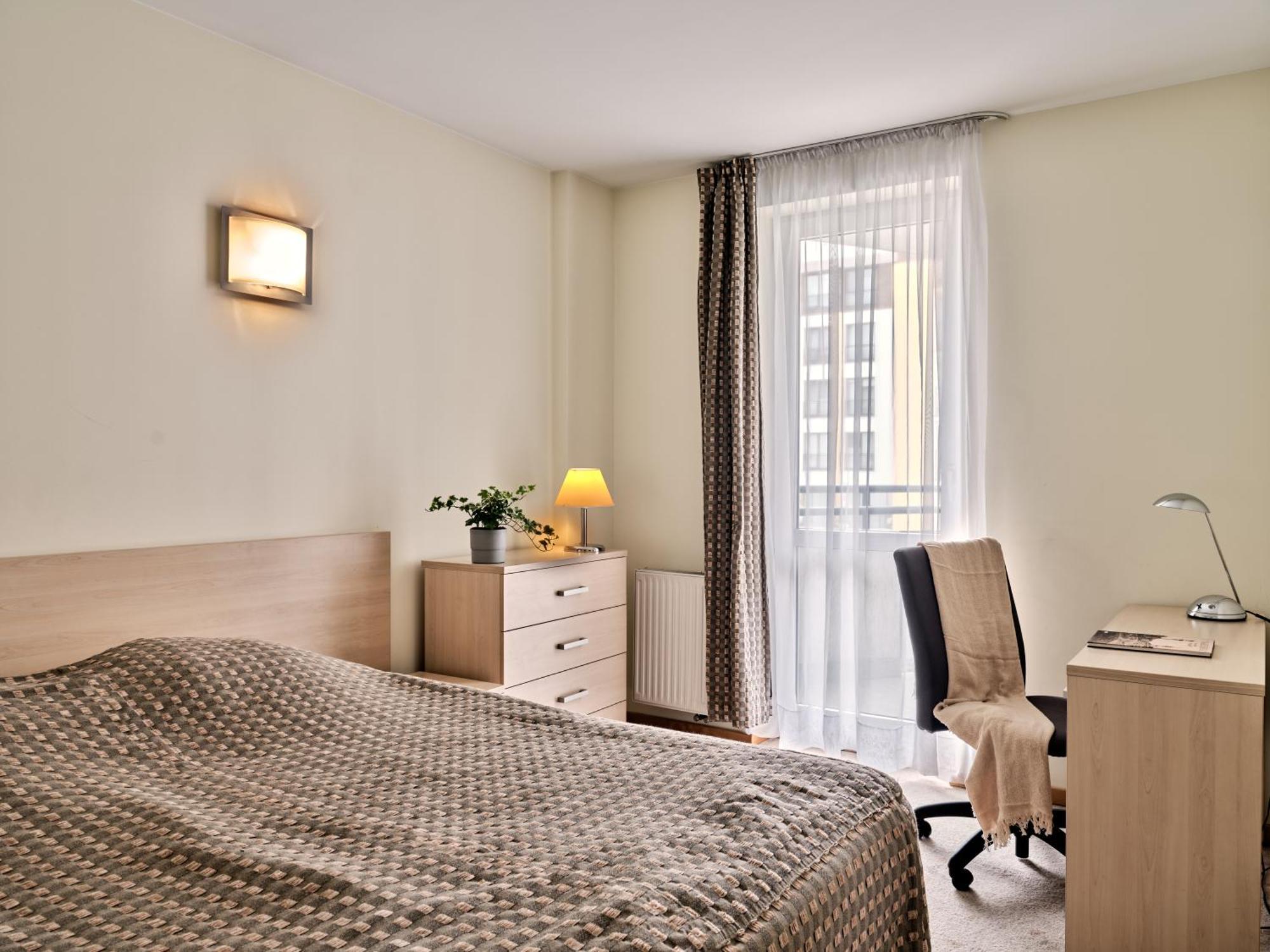 Apartamenty Media Park Варшава Екстер'єр фото
