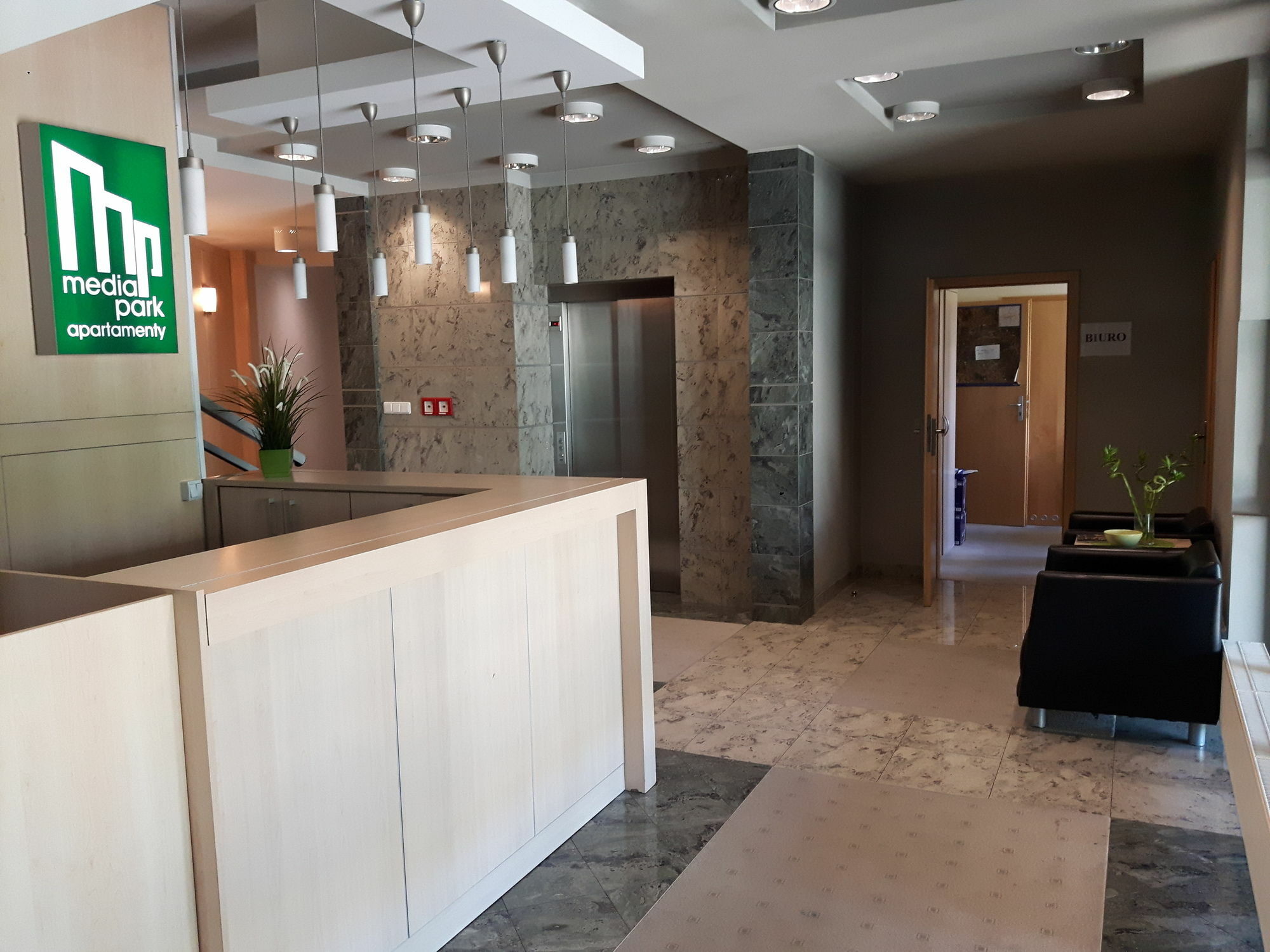 Apartamenty Media Park Варшава Екстер'єр фото